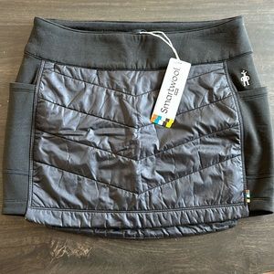 Smartwool S- black merino wool Smartloft Pull on Skirt